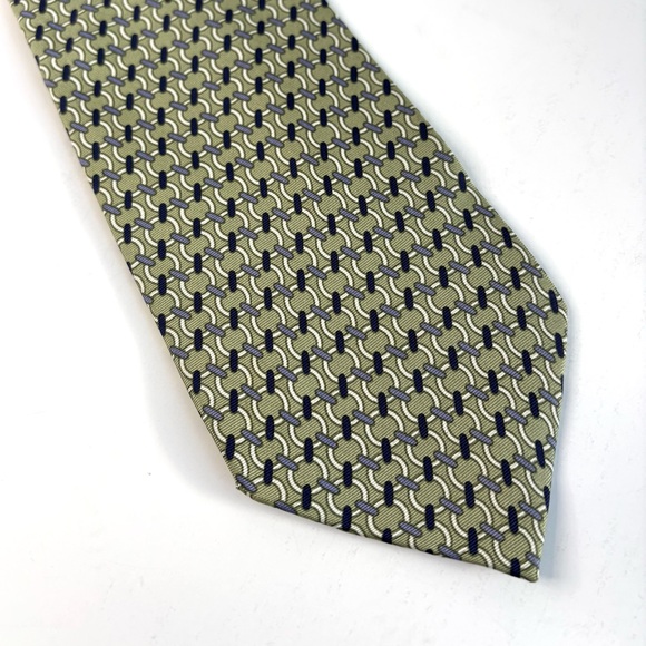 BR Silk Neck Tie Geometric‎ Pattern Made in Italy EUC Green Blue Cream - Picture 1 of 8